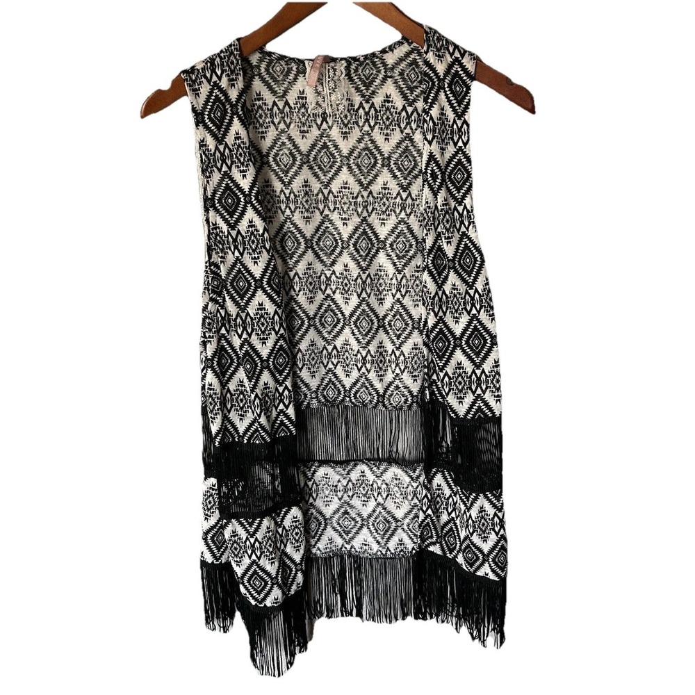 Women's Mauve Made In USA Black White Aztec Open Fringe Vest Size M Festival